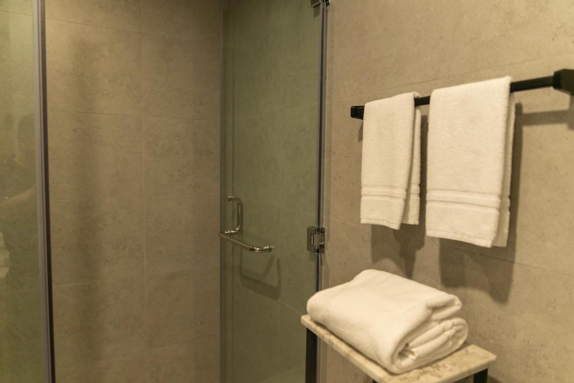 Pearlhouse Bahrain Apartment Манама Екстериор снимка